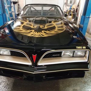 1977 Pontiac Trans Am Smokey and the Bandit Jump Car