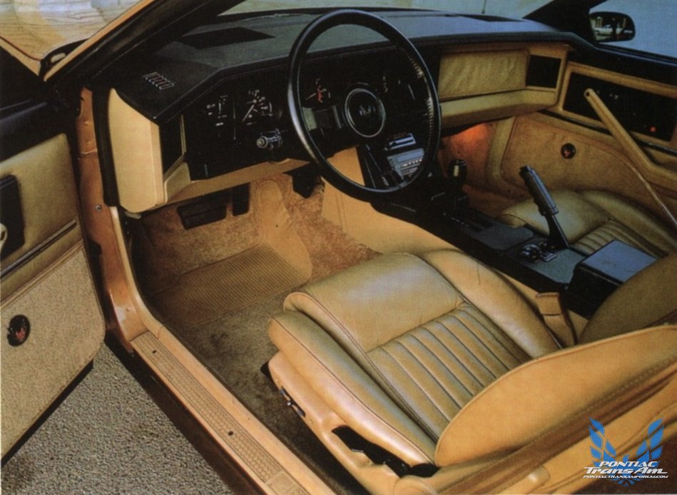 1982 Pontiac Firebird SE Press Photo